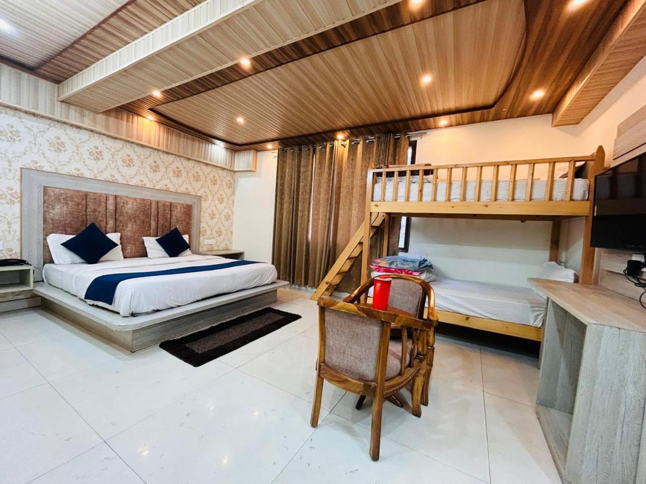Yog Maya Regency B&B 심라 외부 사진