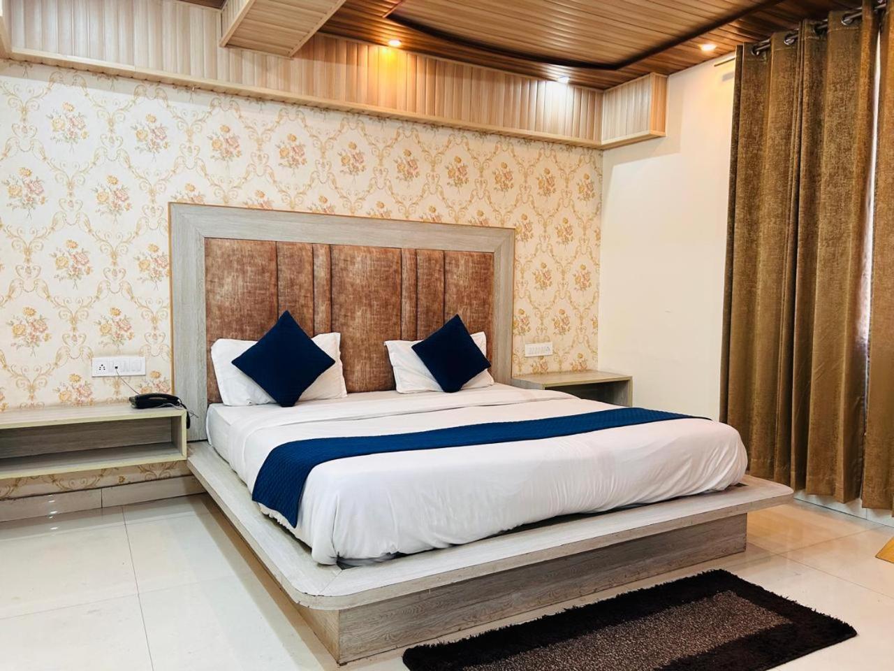 Yog Maya Regency B&B 심라 외부 사진