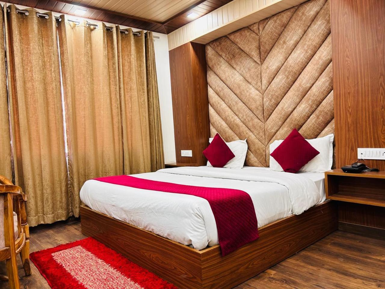 Yog Maya Regency B&B 심라 외부 사진