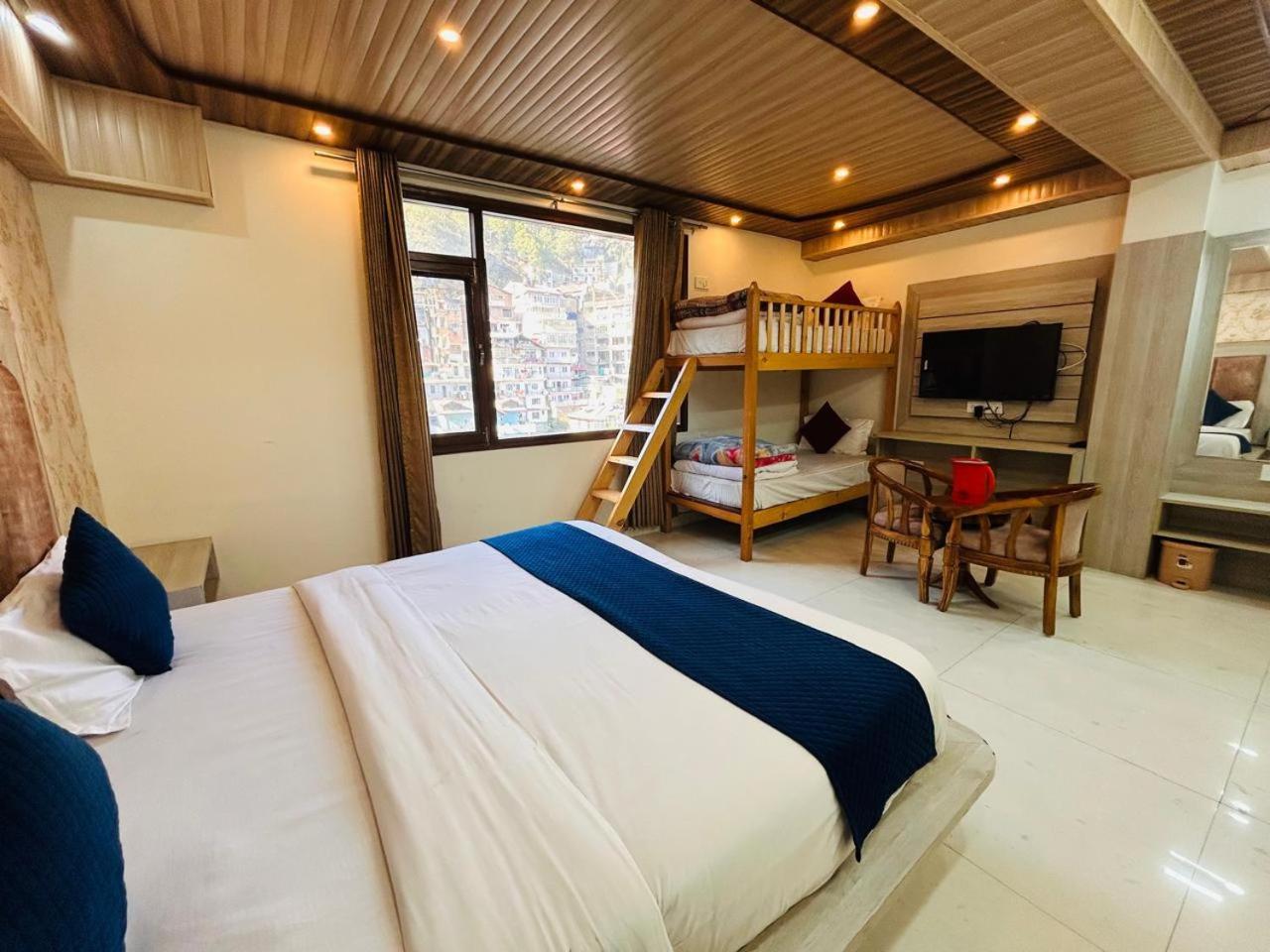 Yog Maya Regency B&B 심라 외부 사진