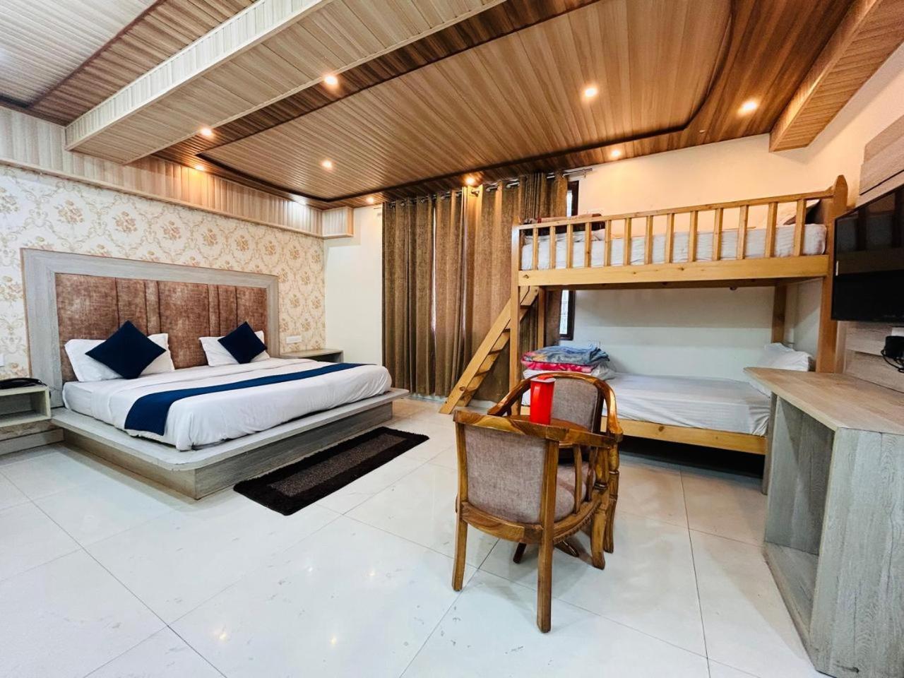 Yog Maya Regency B&B 심라 외부 사진